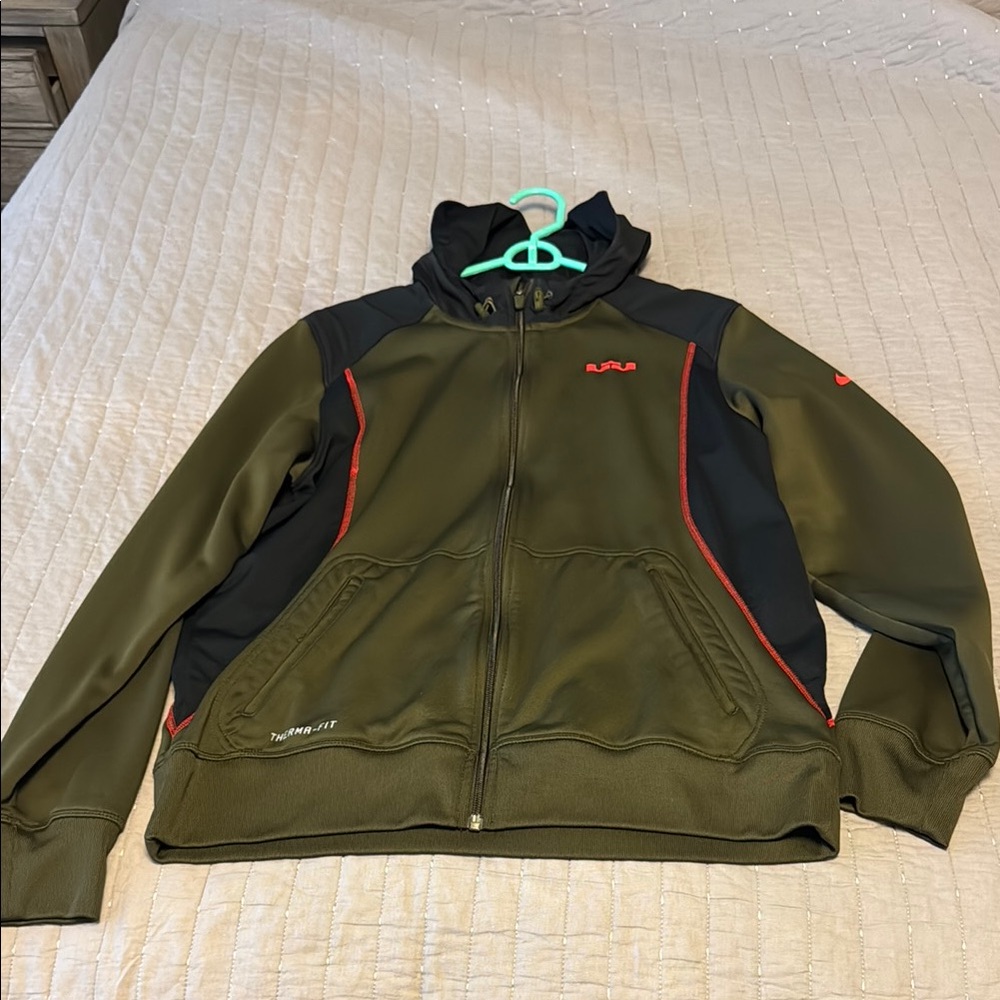 Rare LeBron Nike Jacket Size Large